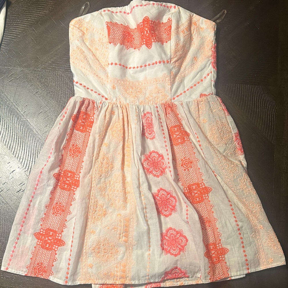 Alya Strapless Dress in Orange and White